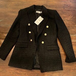 Brand new gorgeous tweed blazer from Zara. Very Chanel-esq
